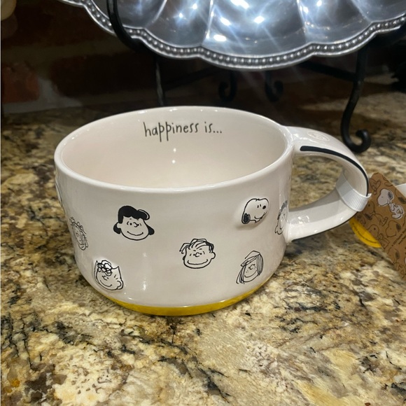 Rae Dunn Peanuts 75th Anniversary oversize mug - 3d character detail Brand New - Picture 1 of 8
